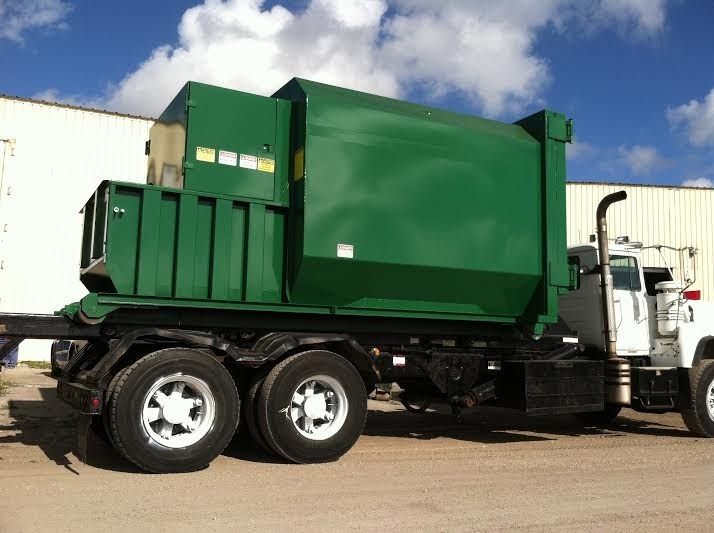 self-contained-compactor-on-truck